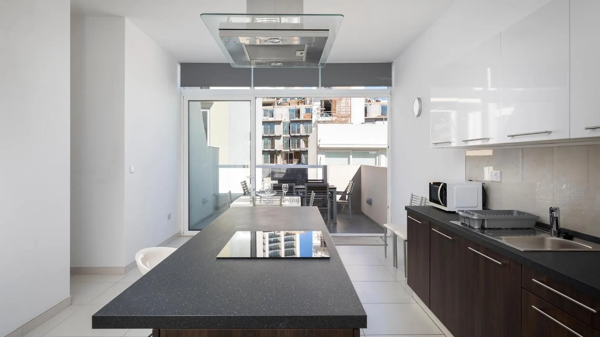 Spacious & Stylish 3Br Penthouse With Large Terrace - Close To Spinola Bay Saint Julian's 0*,  Malta